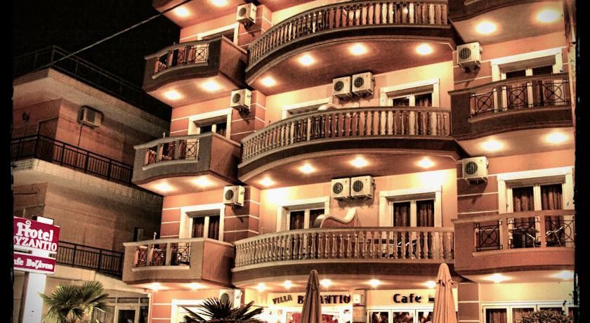 Hotel Vizantio Paralía エクステリア 写真
