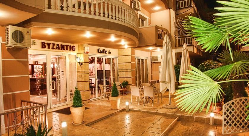 Hotel Vizantio Paralía エクステリア 写真