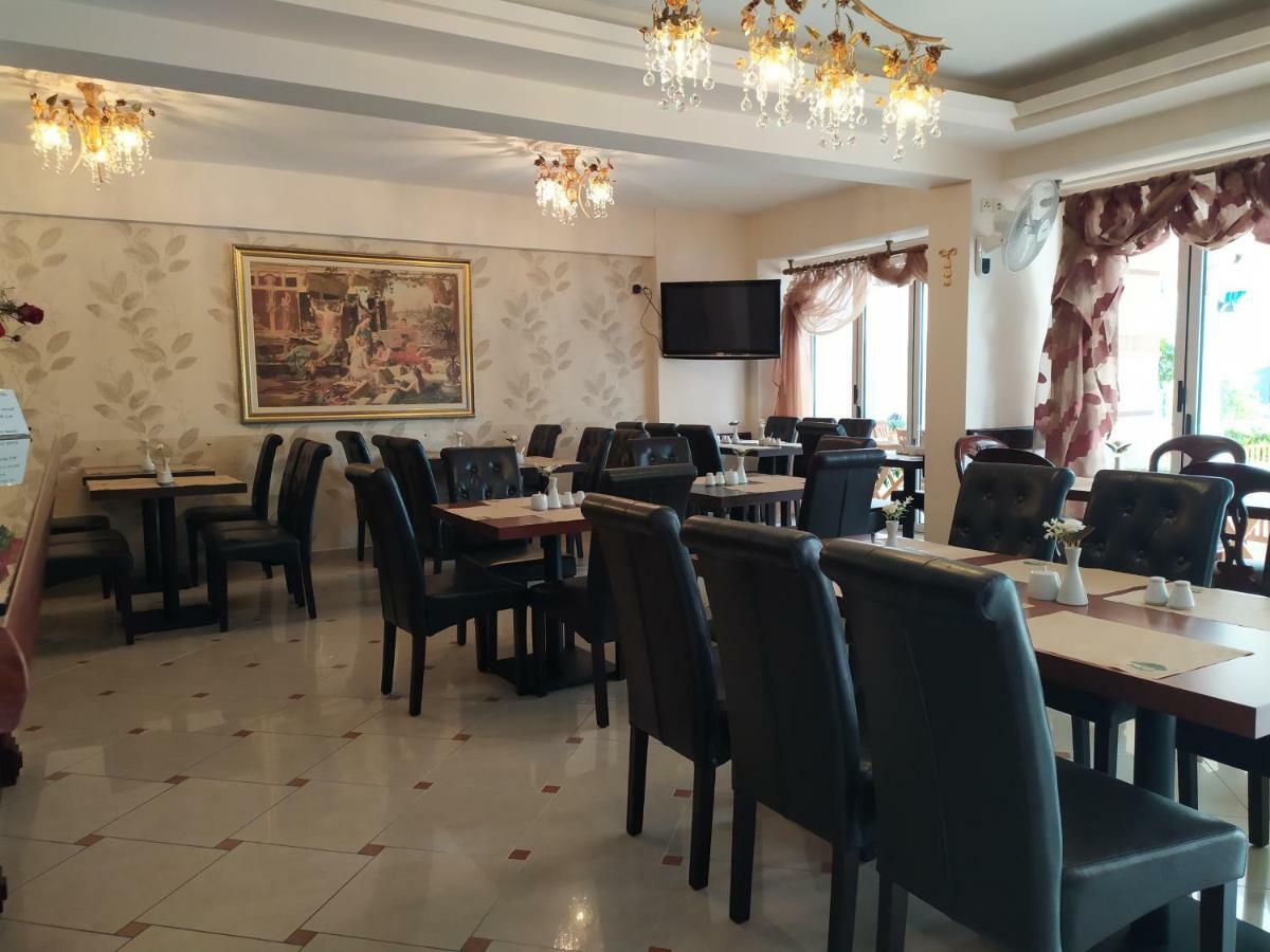 Hotel Vizantio Paralía エクステリア 写真